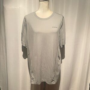 Patagonia Men’s Light Gray Short Sleeve Tee Sz L
